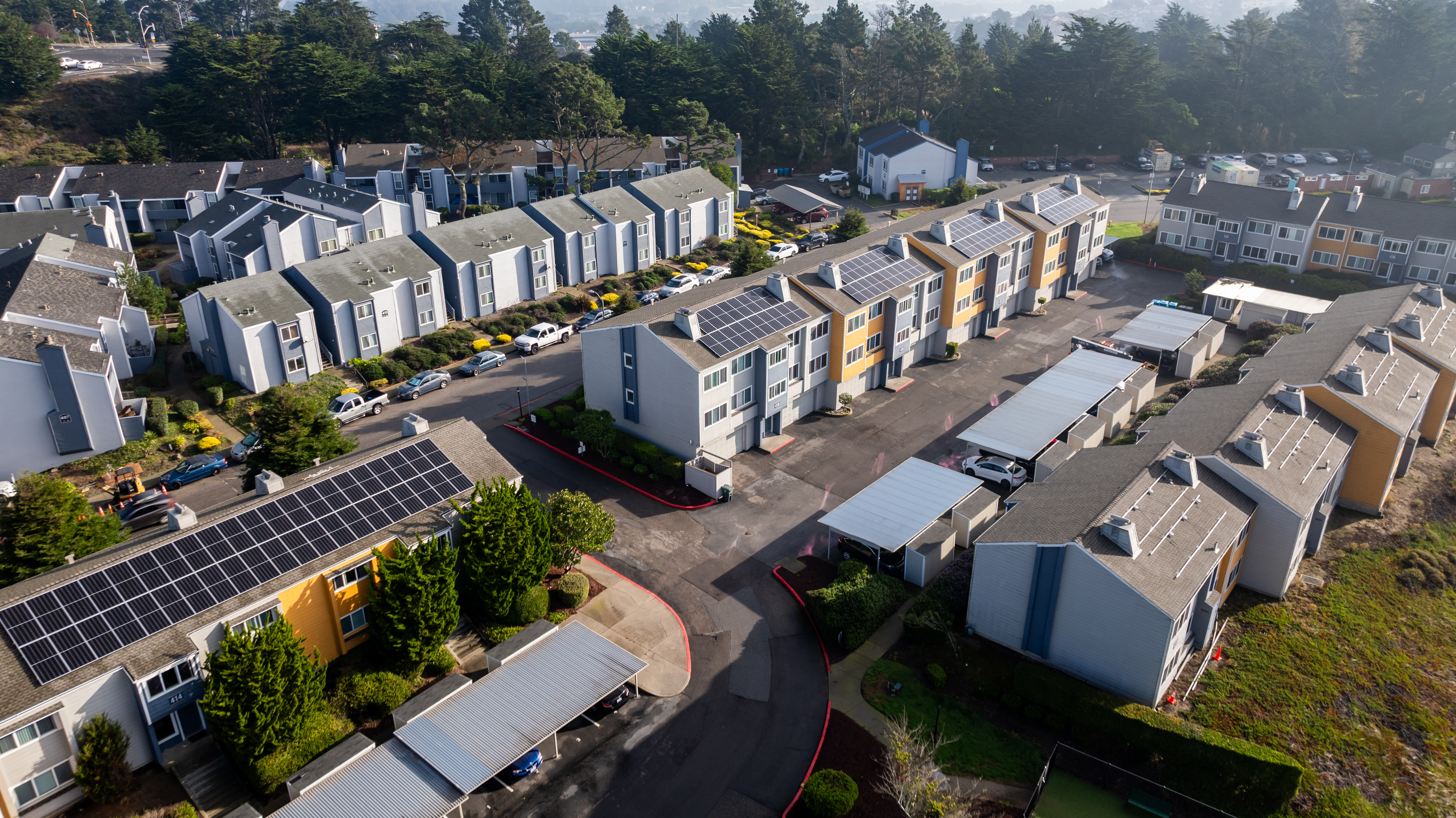Solar Solutions for Multifamily Housing: Benefits, Risks, and Best ...